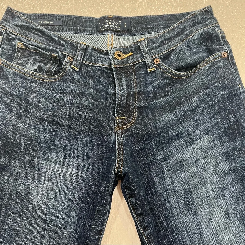 LUCKY BRAND Dark Indigo Denim Bermuda Shorts Size 8 - Picture 2 of 6